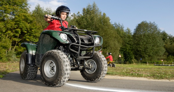 Stage d'une demi journée ou journée de quad et/ou moto pour enfants avec ROC events