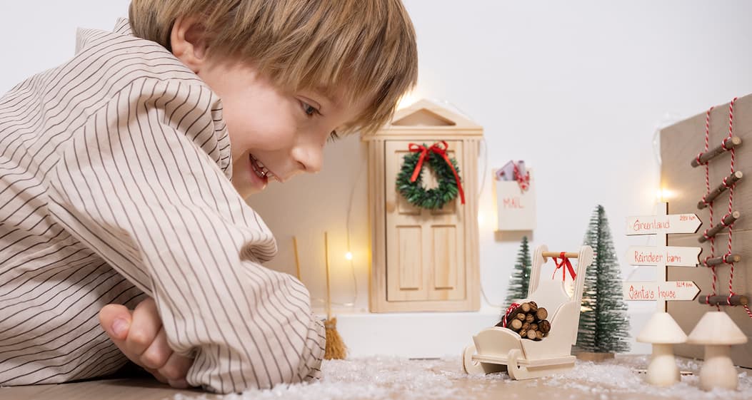 Count down to Christmas with the elf