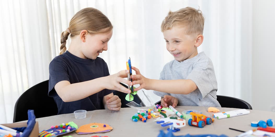 Build. Decorate. Play.