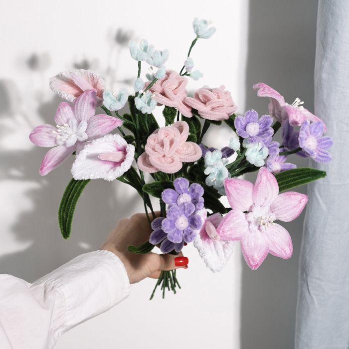 Pipe Cleaner Spring Bouquet