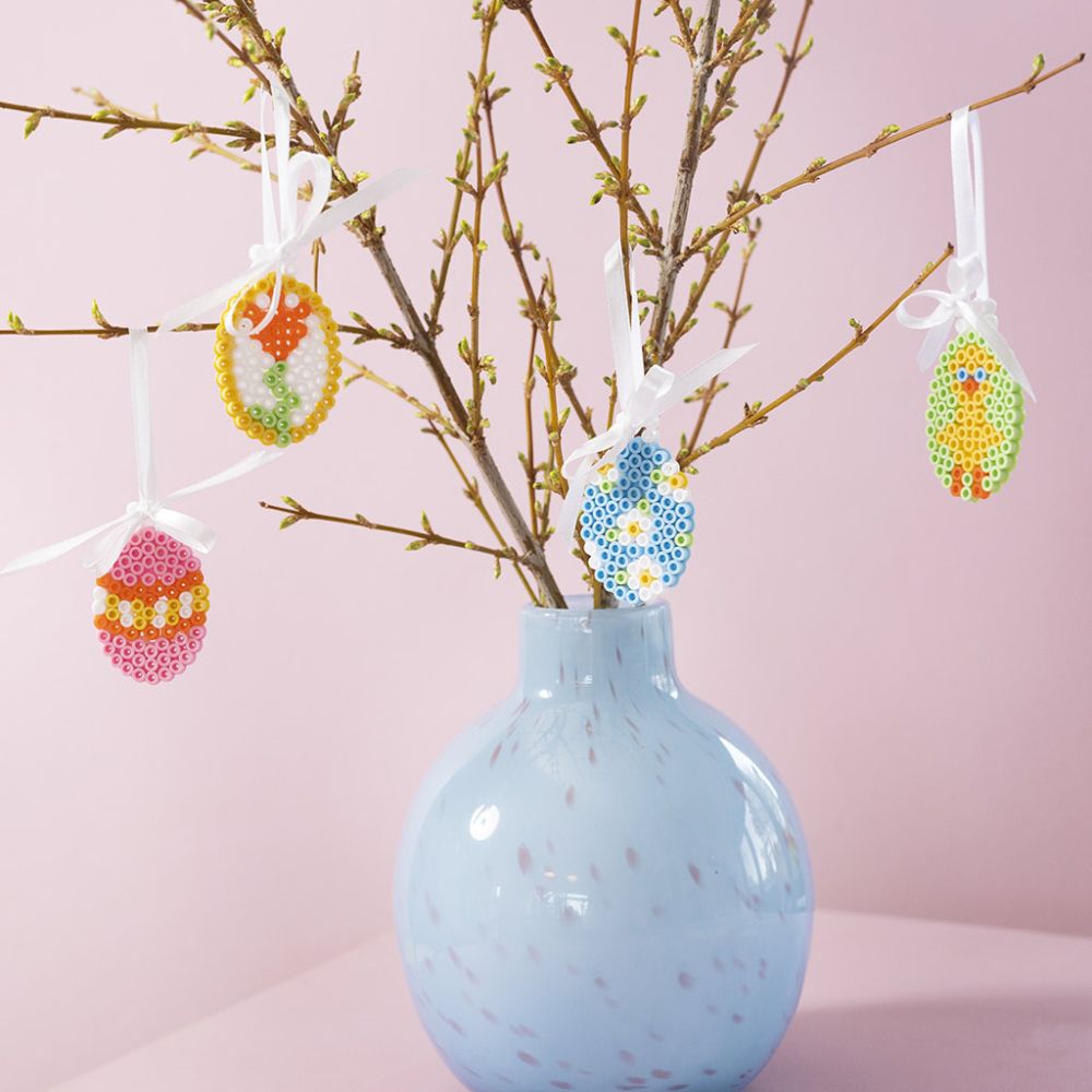 Easter decorations in beads