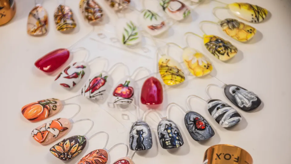 Маникюр с гел лак и 3D декорации