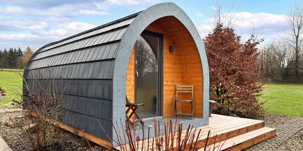 Pobyt u obory s daňky: tiny house pro 2 osoby