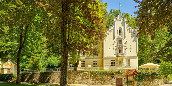 Slovinské lázeňské město Dobrna: jídlo a wellness