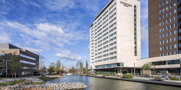 Courtyard Marriott Brno: polopenze a dítě zdarma