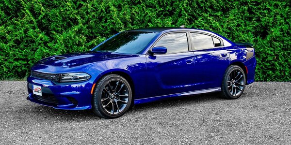 Zapůjčení Dodge Charger 5.7 V8 HEMI až na 48 hod.