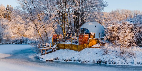 Glamping: iglú u Prachovských skal, sauna i možnost snídaně