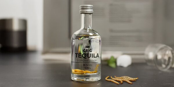 Tequila z modré agáve s opilými červíky: 50 ml