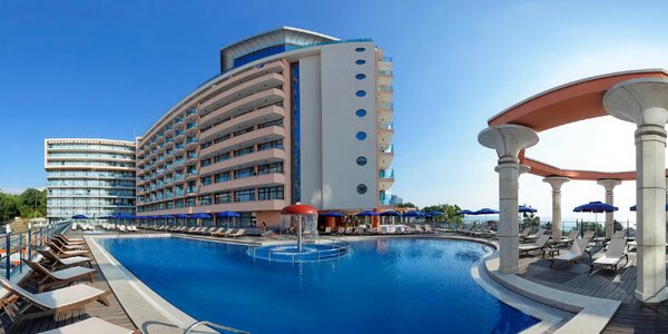 First minute léto 2025 – Bulharsko: 4* hotel s ultra all inclusive a bazénem, letecky i autem