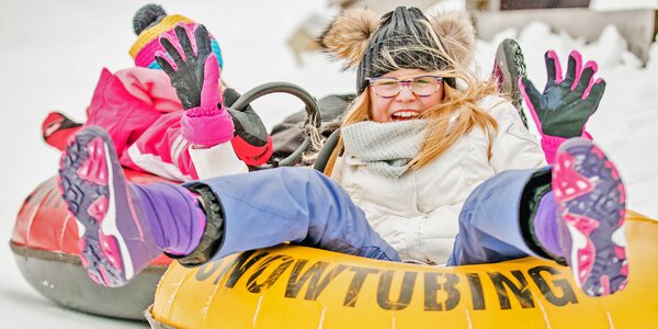 Snowtubing na Božím Daru: 3 jízdy na duši a vlek