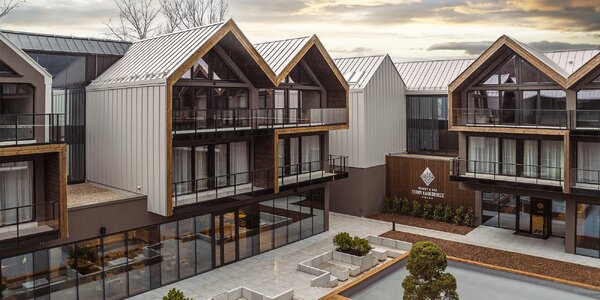 5* wellness hotel a krásné vilky v polských Krkonoších