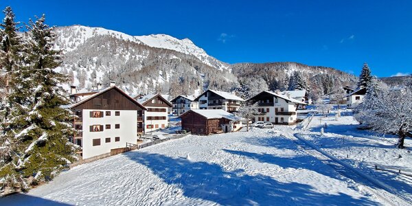 Dolomity: hotel ve Val di Fassa, polopenze, karta výhod