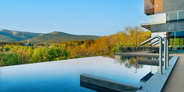 Nový resort ve Sklářské Porubě: jídlo, wellness, infinity bazén
