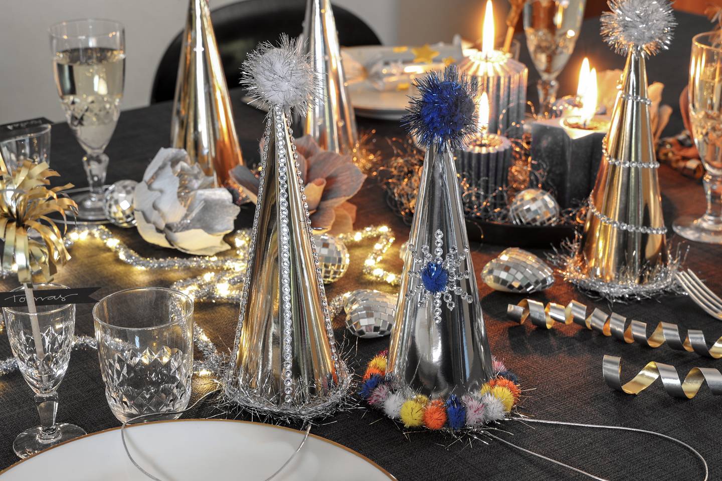 Partyhattar till ny&aring;rsfirandet