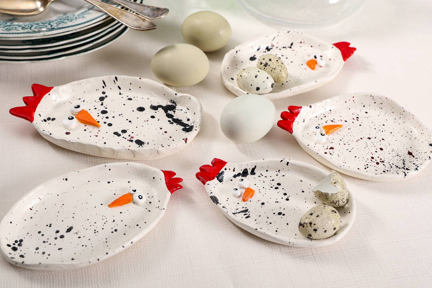 S&ouml;ta p&aring;skfat av lera