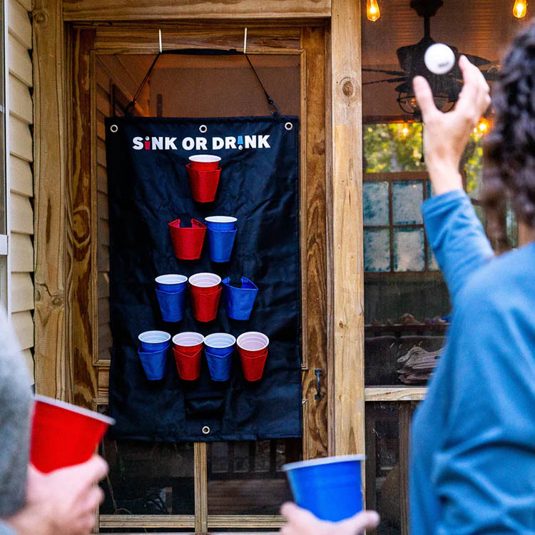 Beerpong til døren