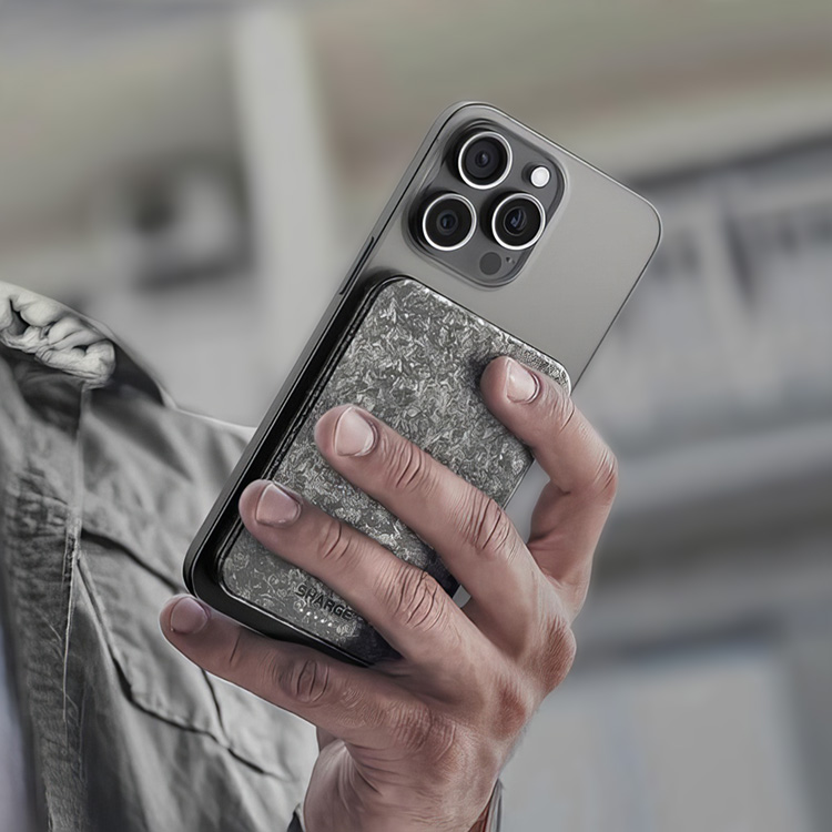 Powerbank med tr&aring;dl&oslash;s lading