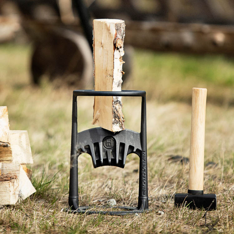 Vedkl&oslash;yver, Kindling Cracker