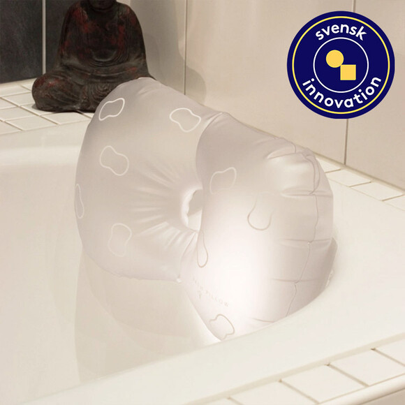 Uppbl&aring;sbar badkarskudde