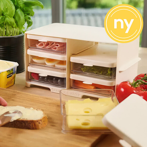 St&auml;ll med l&aring;dor till kylen