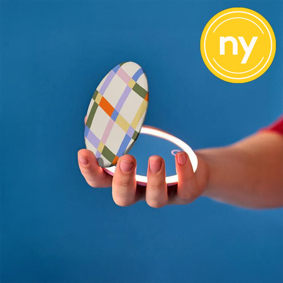 Fickspegel med belysning