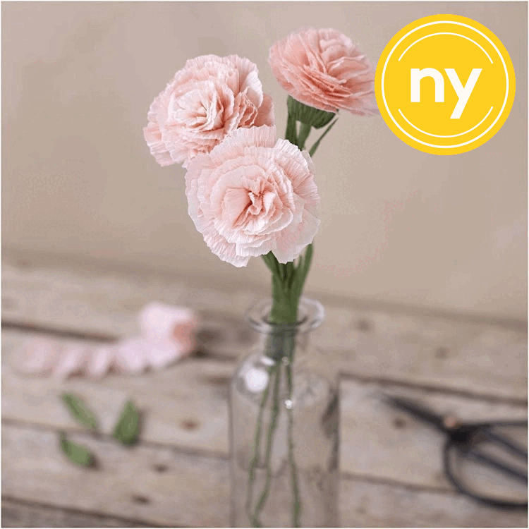 Pysselblommor av kräppapper Pysselblommor av kräppapper