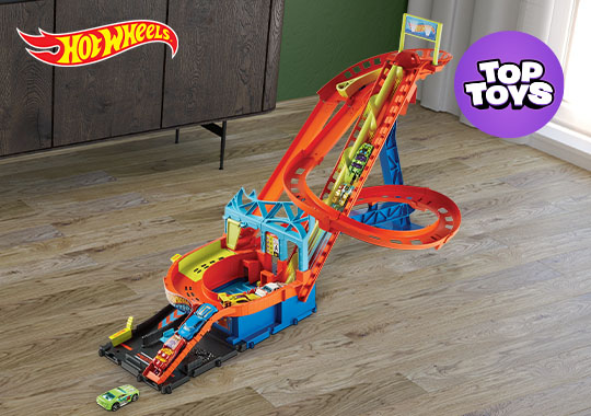 Hot Wheels City Roller Coaster Rally Playset with 5 Diecast Cars