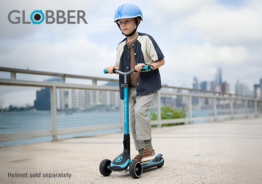 Globber Ultimum Lights Folding Scooter Aqua