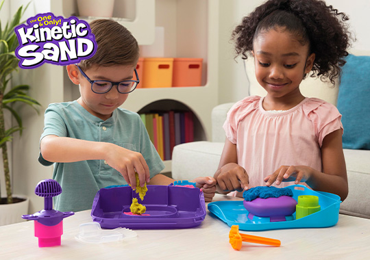 Kinetic Sand SquishMotion Set
