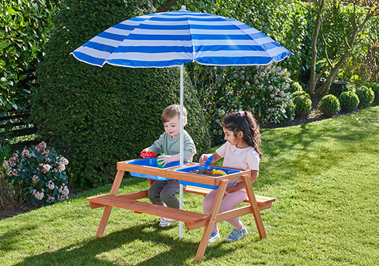 2-in-1 Sand and Water Picnic Table