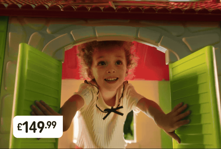 Deluxe Play House with Table and Chairs