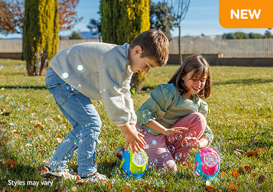 Wanna Bubbles LED Light Up Bubble Machine Assortment