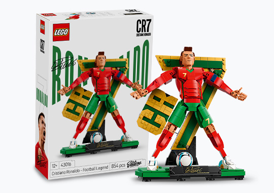 LEGO Editions 43016 Football Legend Cristiano Ronaldo Set