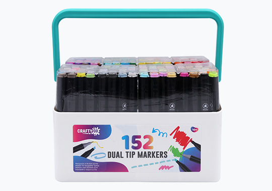 Crafty Co. Professional Dual Tip Alcohol Markers Set with Carry Case 152 Colours