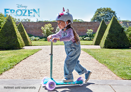 Disney Frozen Tilt-to-Turn 3 Wheel Scooter with LED Lights