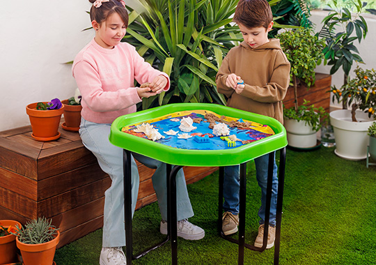 Tuff Tray Play Table