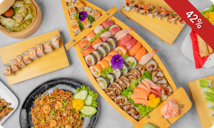 Sushibox + loempia's (2 pers.) of 2-gangendiner (2 pers.) bij Nankai Sushi