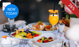 Luxe ontbijt + glas cava bij Yummi