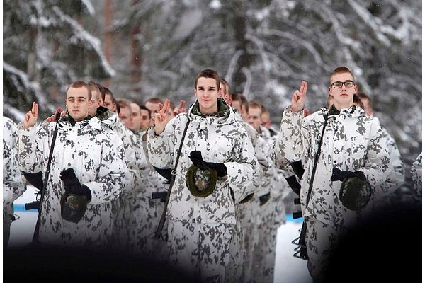 Live: Uudet alokkaat vannovat sotilasvalansa – katso valatilaisuus suorana lähetyksenä 8.2. kello 12 alkaen