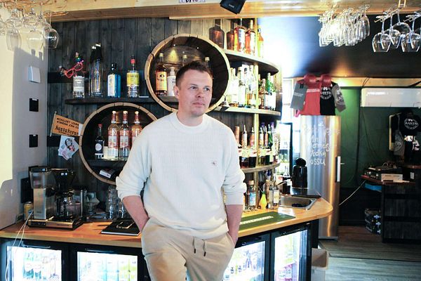 Kolmea ravintolaa pyörittävä sotkamolainen Juho Härkönen koettaa olla mahdollisimman työtön, jotta aikaa jää ratkoa ongelmia