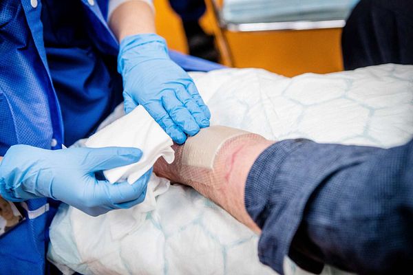 Kainuun aluehallitus nuiji hyvinvointialueelle kaavaillut yt-neuvottelupäätökset pöytään – kokouksessa äänestettiin useista muutoksista