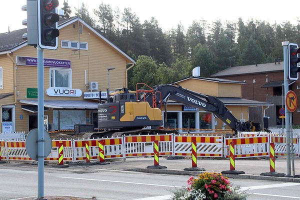 Tilapäisiä liikennejärjestelyjä Hermanninpolulla ja Urheilukadulla