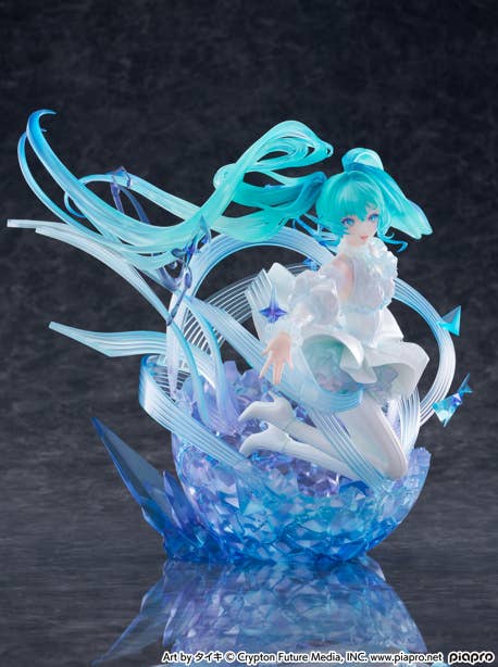 Cyberagent Hatsune Miku: Crystal Dress Ver. 1/7 PVC Figure