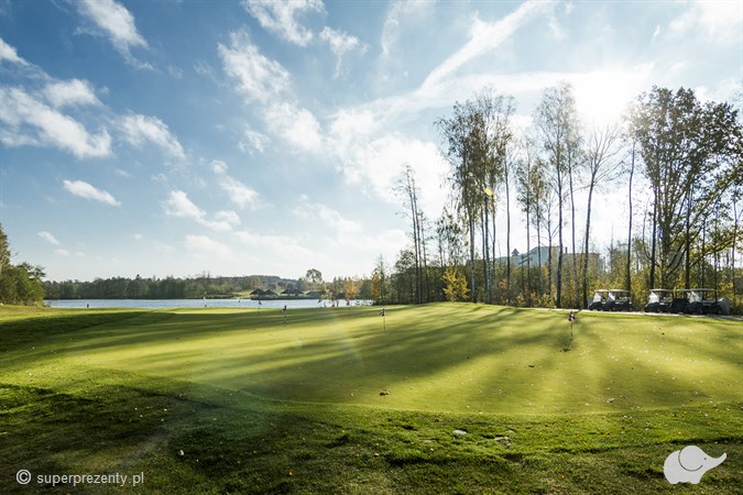 Gra w golfa dla dwóch osób „Stay & Try Golf” w Vilnius Grand Resort