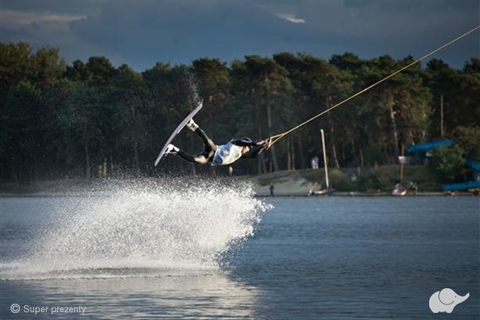 Wyciąg wake na wyłączność w okolicach Poznania