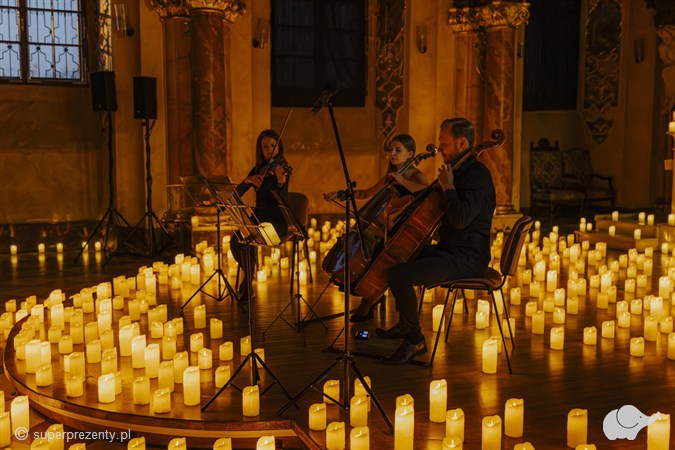 Koncert przy świecach w Warszawie – 60 minut muzycznych emocji