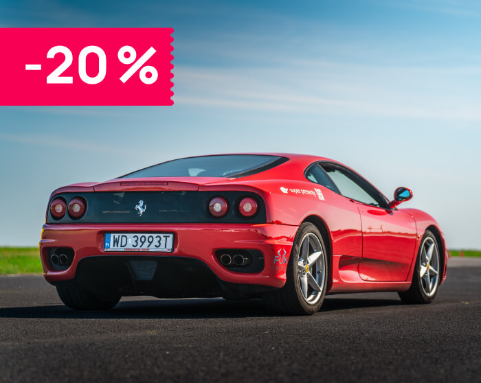 Jazda Ferrari F360 Modena ulicami miast 