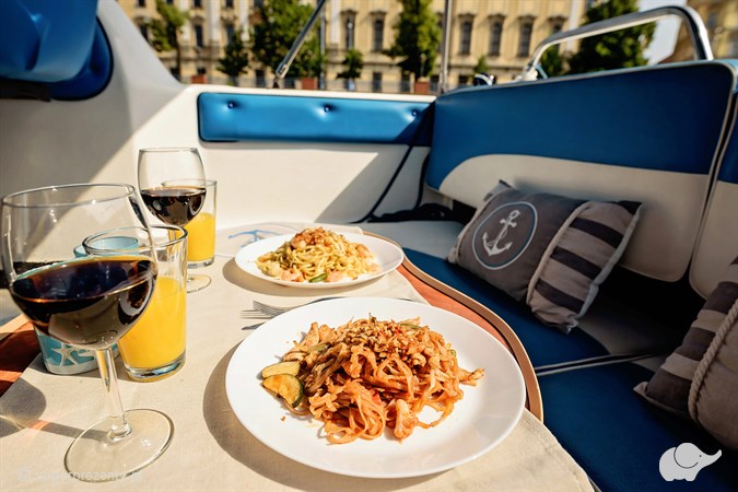 Romantyczny rejs z kolacją we Wrocławiu