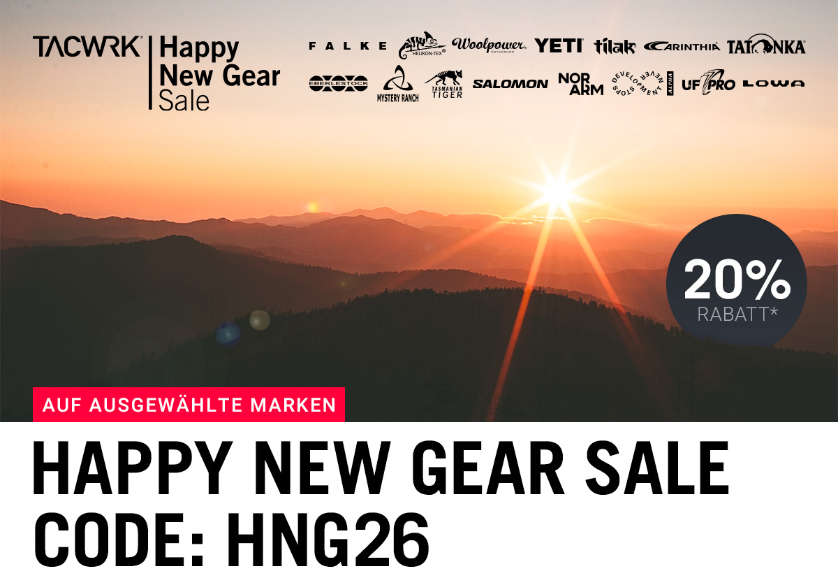 Sonnenaufgang über einer Berglandschaft mit Hinweis auf den TACWRK „Happy New Gear Sale“ und 20 % Rabatt auf ausgewählte Marken.