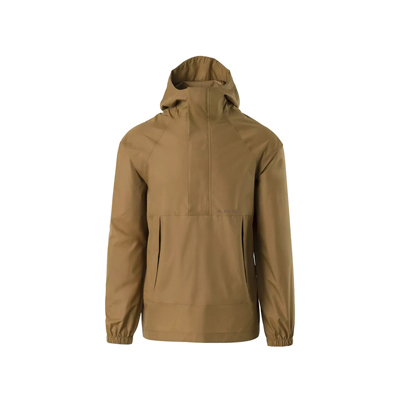 Helikon-Tex Levanter Jacket Coyote – ultraleichte Wind- und Regenjacke aus robustem Nylon mit DWR-Finish und PU-Membran für kompakten Wetterschutz unterwegs.